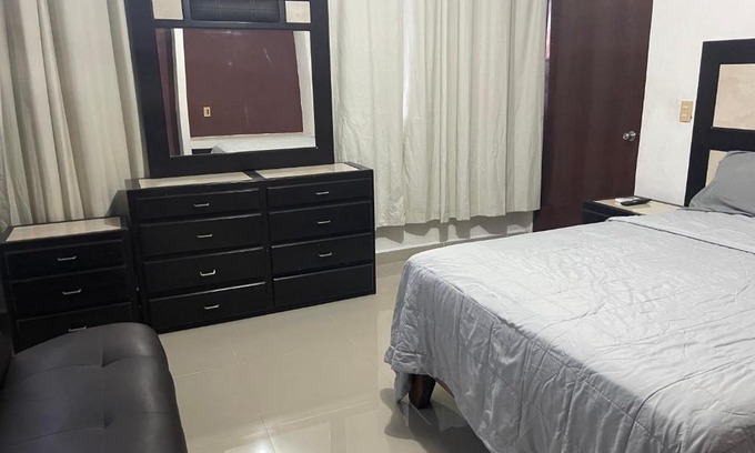 Lazaro Cardenas Apartamento | SKY DEPA