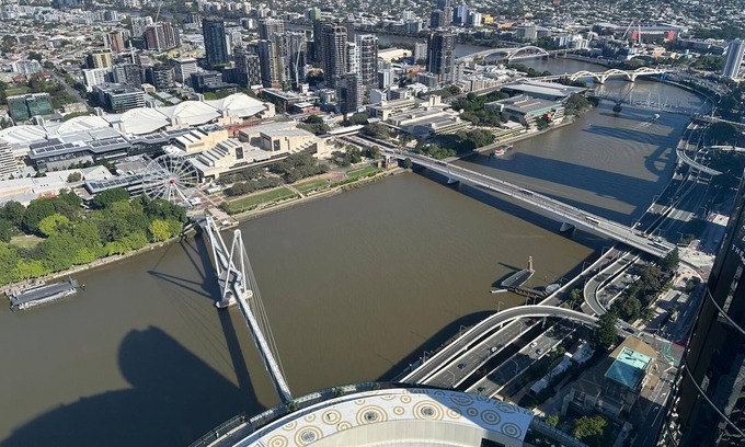 Brisbane Central Business District Apartamento | Sky-High Comfort | Diamond Level Queen’s Wharf | 5 Guests + Parking