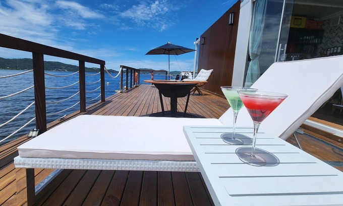 Florianopolis Alquiler De Eote | SKY SUMMER HOUSE BOAT