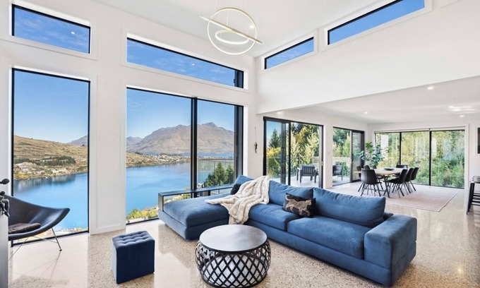 Frankton Villa | Sky Villa 1B