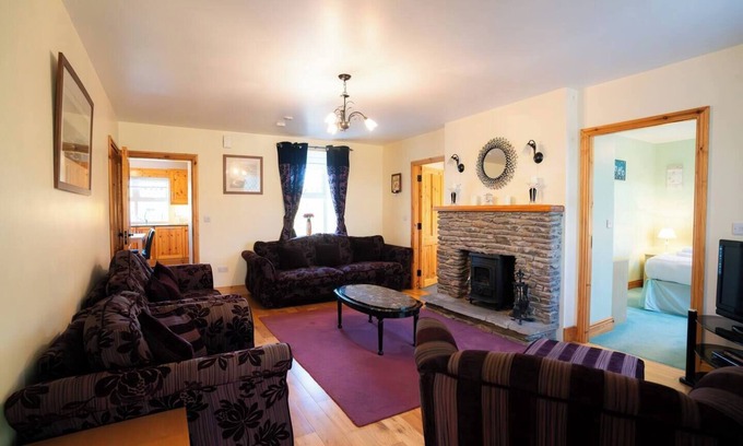 Ballydavid Casa | Skyline Escape by Mount Brandon
