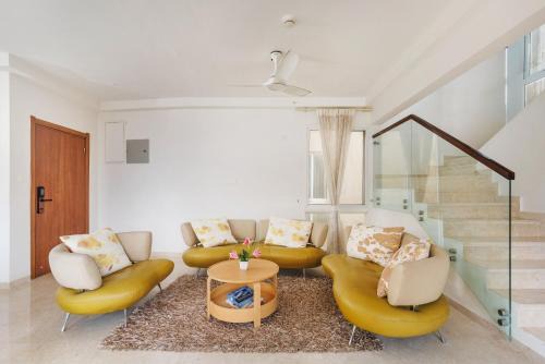Bengaluru Apartamento | Skyline Haven by Red Olive - 4BHK - 30mins Airport