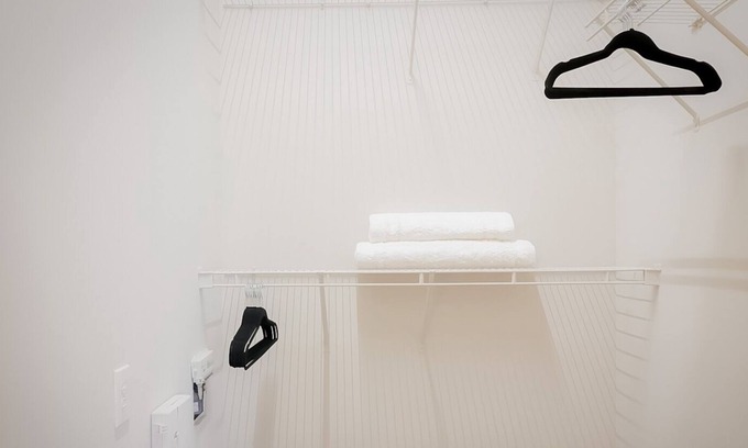 Riverside Terrace Apartamento | Skyline View centrally located in the Museum District/Medical Center