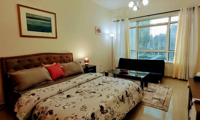 Jumeirah Lake Towers Apartamento | skynest homes studio in JLT