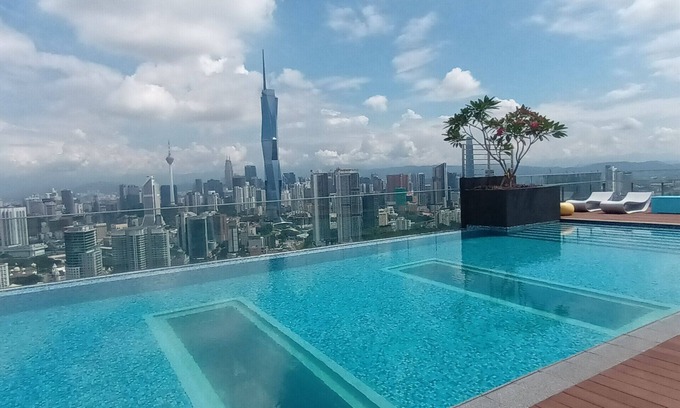 Brickfields Apartamento | SkyPool Suite @ KL Sentral - Suite A