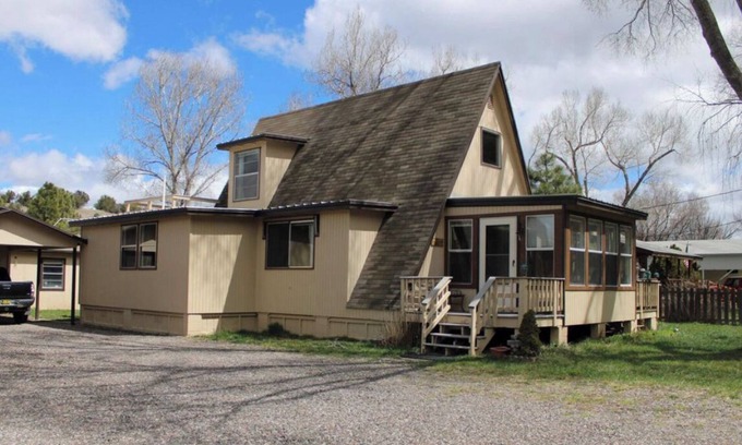 Mimbres Casa | SkyView at Lake Roberts getaway