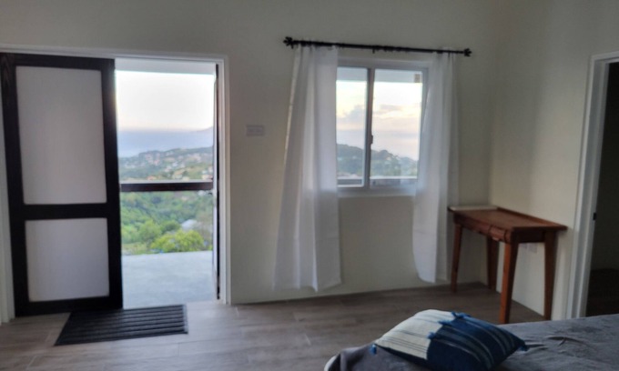 Colonarie Apartamento | SkyView Suite