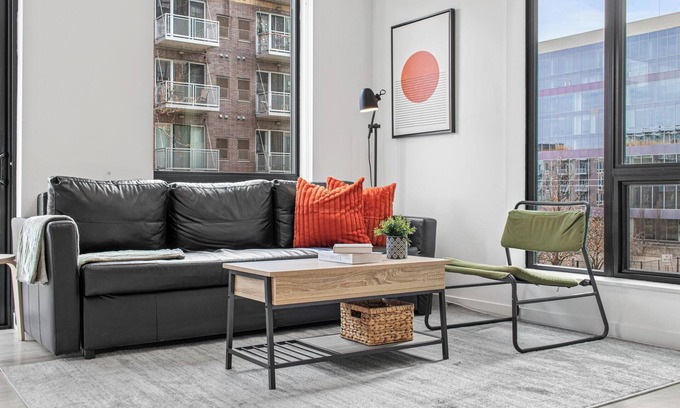 Lowry Hill East Apartamento | Sleek & Serene Haven mins to DT w Gym, BBQ Rooftop
