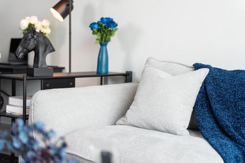 Dammam Apartamento | Sleek Serenity
