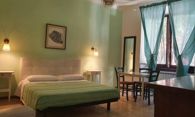 Santa Maria Novella Casa | sleep easy