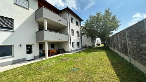 Steyregg Apartamento | Sleep24 Monteurzimmer in Steyregg near LINZ