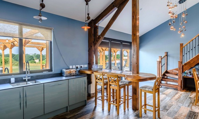 Ipswich Cabaña | 3 bedroom accommodation in Hadleigh