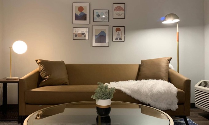 Des Moines Apartamento | Sleepover: Charming 1BD/1BA - Downtown Des Moines