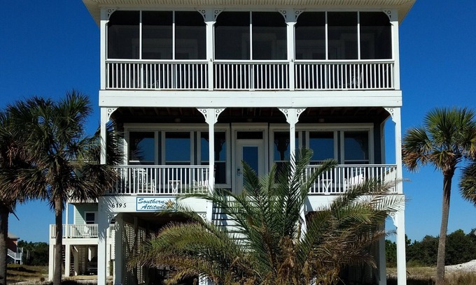 Morgantown Casa | 3 camas King / 2 literas; El alquiler incluye sillas, sombrillas, necesidades de playa