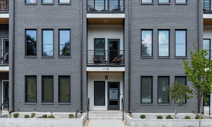 Greenwood Casa | *SLEEPS 12* Keep the Secret *EAST NASH5* 4BR* 4BA*