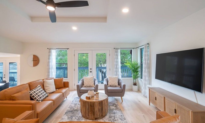Lakehills Casa | Medina Vista