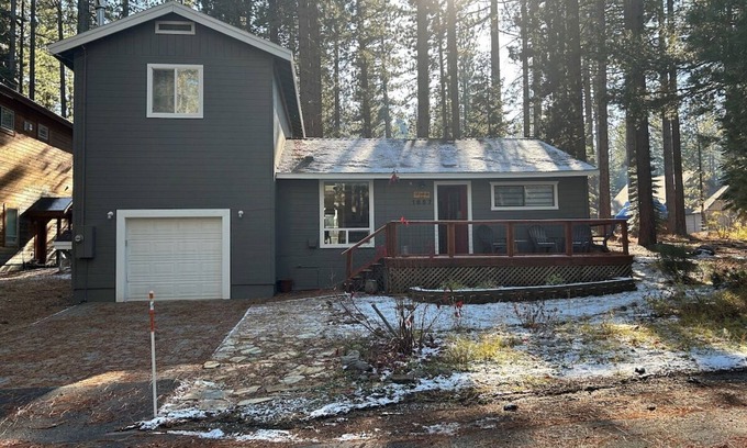 Tahoe Paradise Casa | Sleeps 9 - 15 min to Sierra at Tahoe COH0957