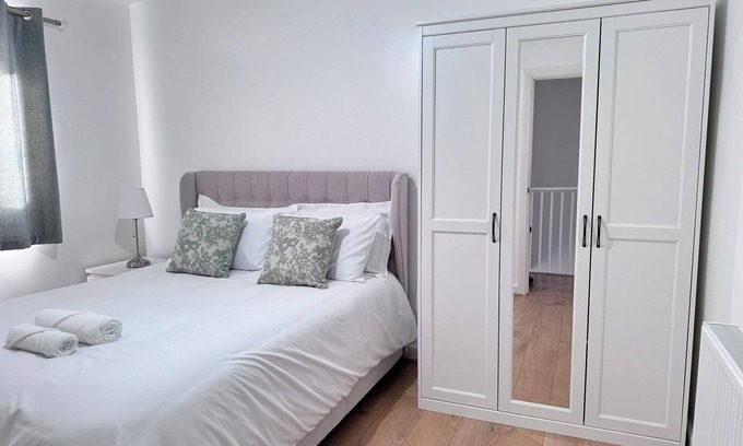Headington Casa | Sleeps7 Home-Parking-FamilyFriendly-OxfordCentre