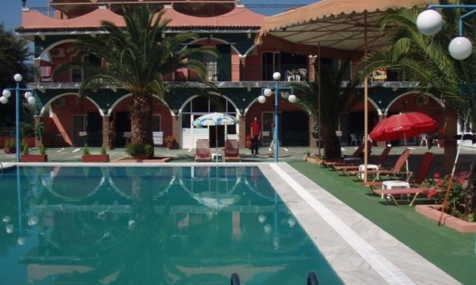 Vassilatika Apartamento | Studio 4-5per Con piscina compartida a poca distancia de las playas