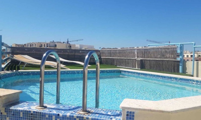 Sliema Apartamento | Sliema AMAZING SEA FRONT Penthouse with Pool !!!