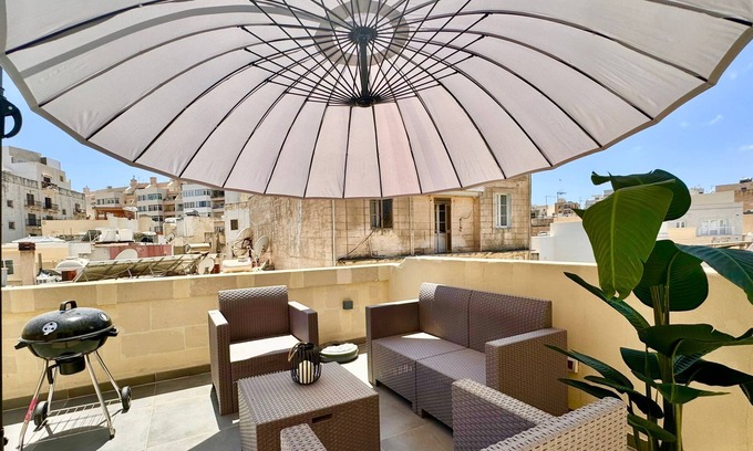 Sliema Casa | Sliema Unique 4 Bedroom Townhouse Off The Beach