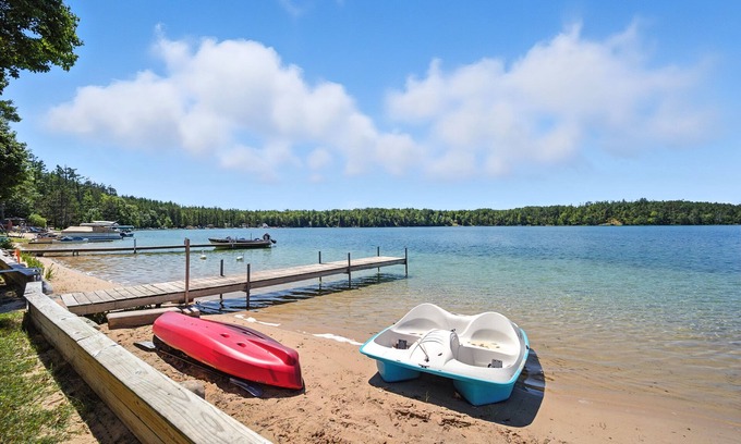 Wolverine Casa | Sliver of Paradise - Truly feels like a paradise, sandy beachfront