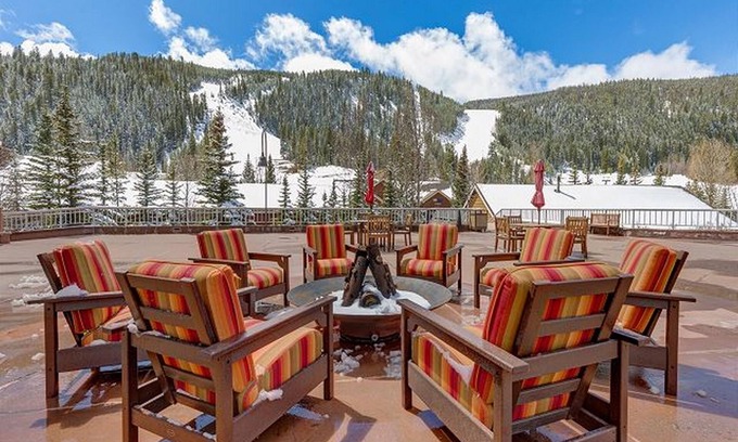 Mountain House Condominio | Slopeside #2772