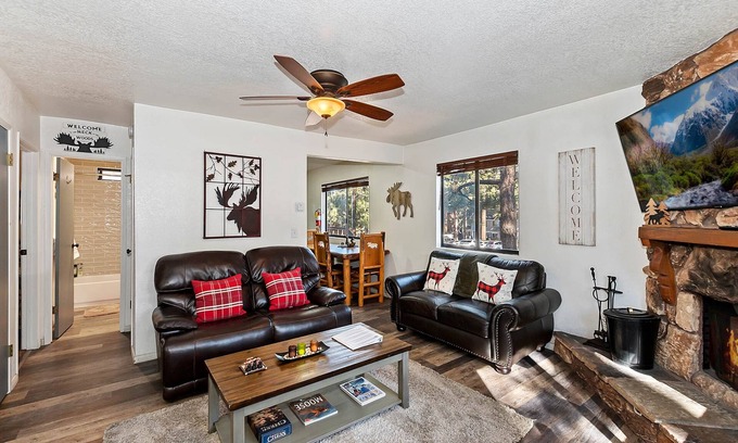 Summit Estates Apartamento | Slopeside Cabin A - Walk to Lifts | Parking