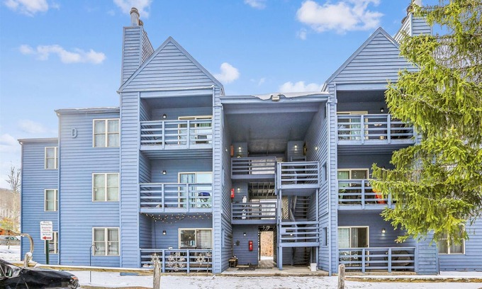 Northface Condominio | Slopeside D203. The perfect location for your next ski vacation!