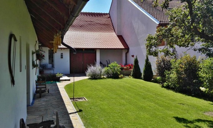 Straznice Casa | Slovácká chalupa