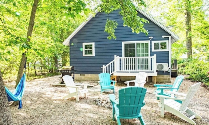 Rehoboth Beach Casa | Slps 6 / Comm. Pool / PetsOK / WD / Bikes / Kayaks