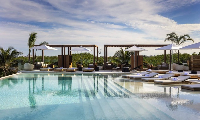 Zona Hotelera Hotel | SLS Cancun