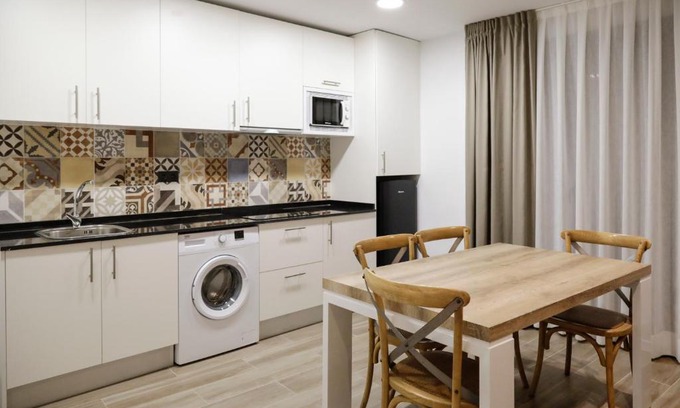 Lleida Apartamento | SM Apartments Station