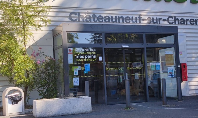 Chateauneuf-sur-Charente Casa | Small spare room, city center