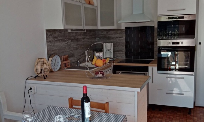 Saint-Georges-de-Didonne Casa | Small house 28 m2 classified 2 stars, any comfort, near beaches