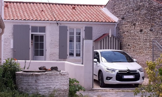 Le Chateau-d'Oleron Casa | Small renovated house for rent in an Oléronnais village,