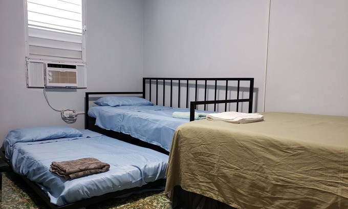 Santurce Casa | Small Studio Close to the Beach Free Rainforest Trip