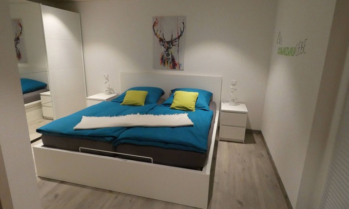 Urloffen Apartamento | Small vacation apartment with terrace and separate entrance