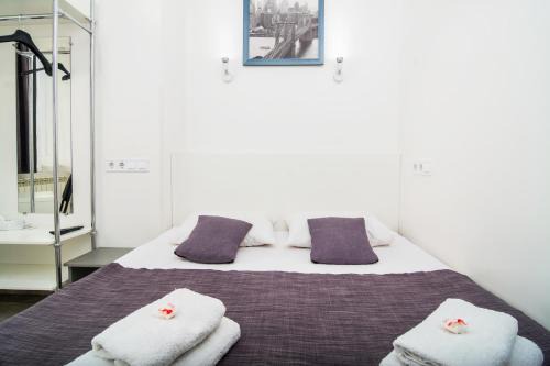Holosiivskyj Hotel | Smart Hotel Rooms near metro 24/7