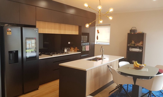 Papakura Casa | Smartly furnished 3 bedrooms house in Papakura