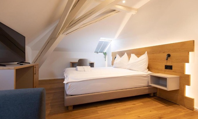 Hunzenschwil Hotel | smartroom Rössli Hunzenschwil