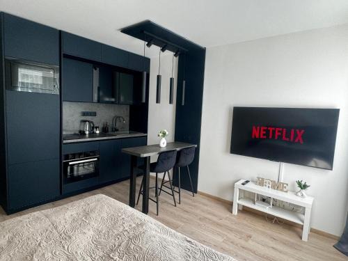 Vrsovice Apartamento | Smarty Choice Living with Netflix - Kubánské náměstí