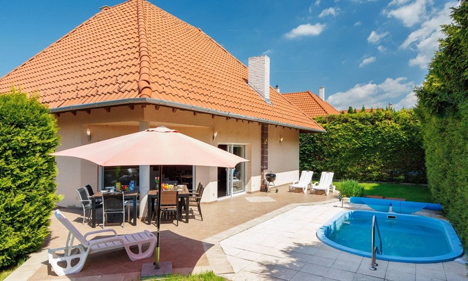 Siofok-Szabadifurdo Casa | Smeraldo by Interhome