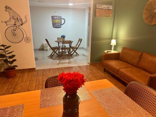 San Miguel Apartamento | SMiguel, 1P Grande dpto, 4 camas, wifi, lavadora terraza