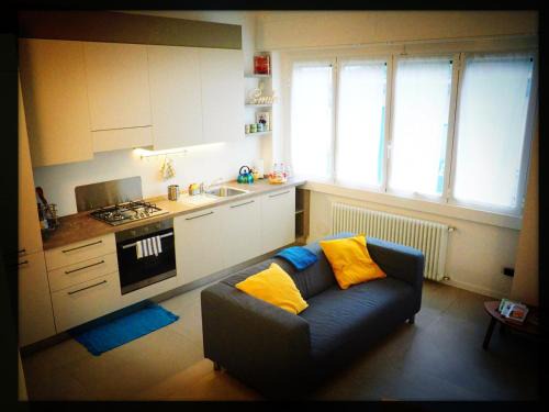 Stadera Apartamento | SMILE HOUSE. Intero trilocale 15 min. dal Centro