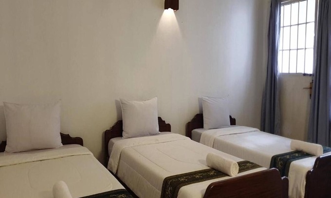 Taphul Village Area Cama Y Desayuno | Smiley's Guesthouse : Triple Room- Airconditioning