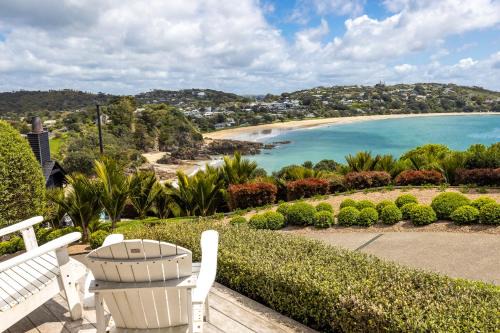 Oneroa Casa | Smiths Cottage - Stay Waiheke