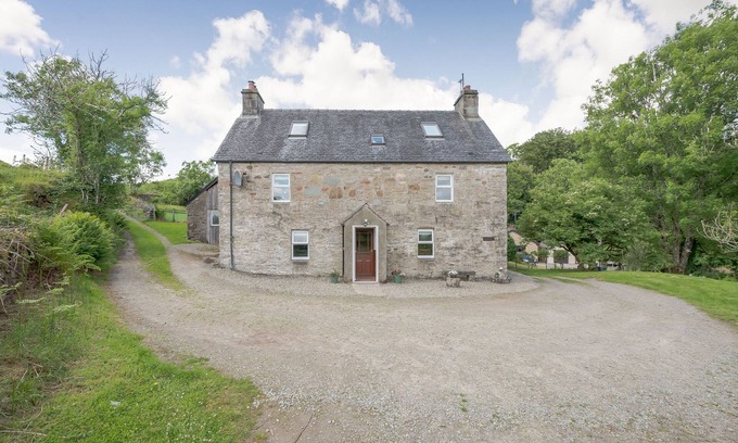 Lochgilphead Casa | SMITHY HOUSE, pet friendly, character holiday cottage in Kilmartin