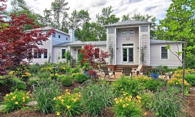 Glen Arbor Casa | Smittys GA "justo en el medio de todo"