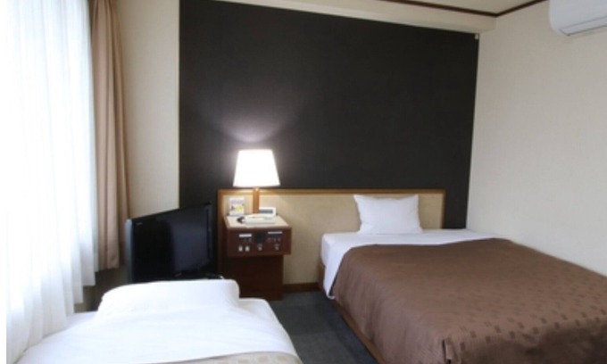 Sakai Ward Hotel | Smoking Deluxe Double Room 3rd Anniversary of R / Sakai Ōsaka